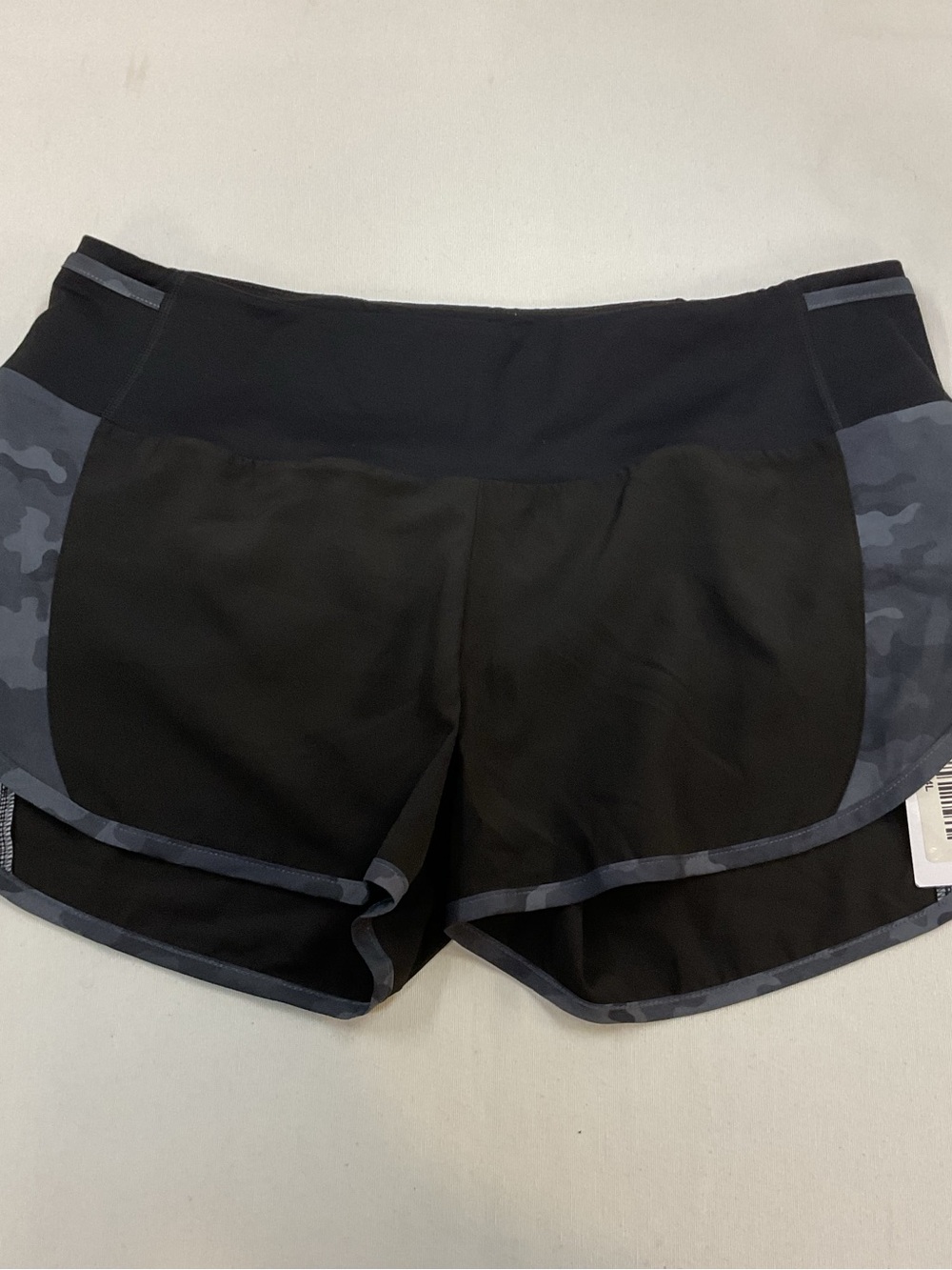 Zyia NWT Active 5 Stat Running Lined Shorts Black and Gray‎ Camo Size L